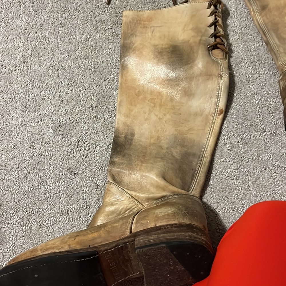 Boots - Picture 4 of 4